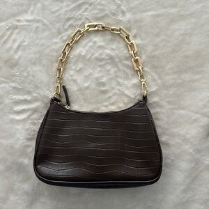 Stylish shoulder bag